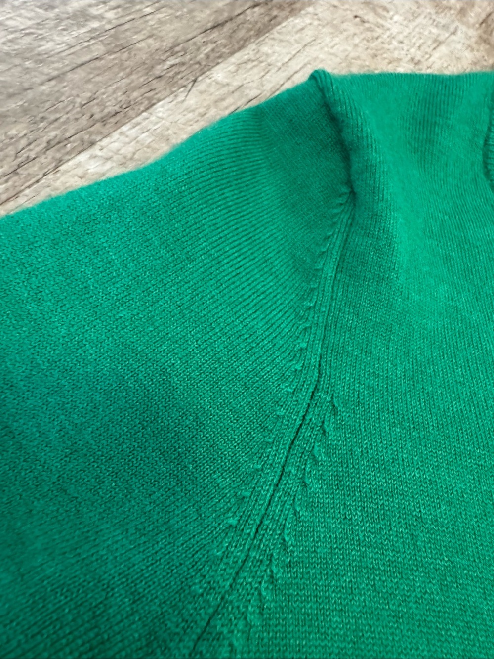 Banana Republic Brilliant Green Button-Front Crewneck Cardigan, wool blend - Picture 7 of 13